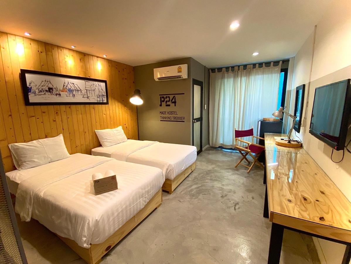 P24 At Kaset Hotel Bangkok Exterior photo